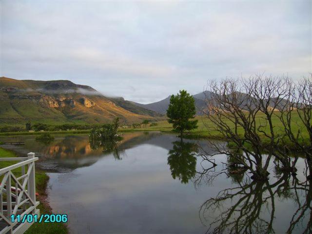 Royal Coachman Villa Clarens Exterior foto